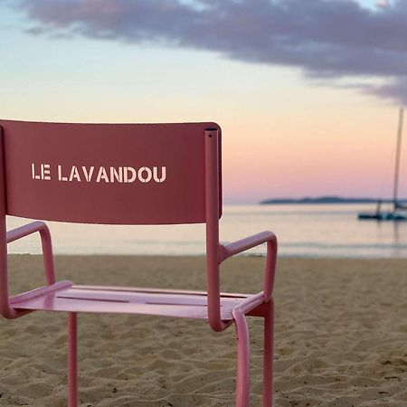Select'Sohome - Appartement Pour 4 Personnes Avec Vue Mer A Saint-Clair ! - Zadig Le Lavandou Luaran gambar
