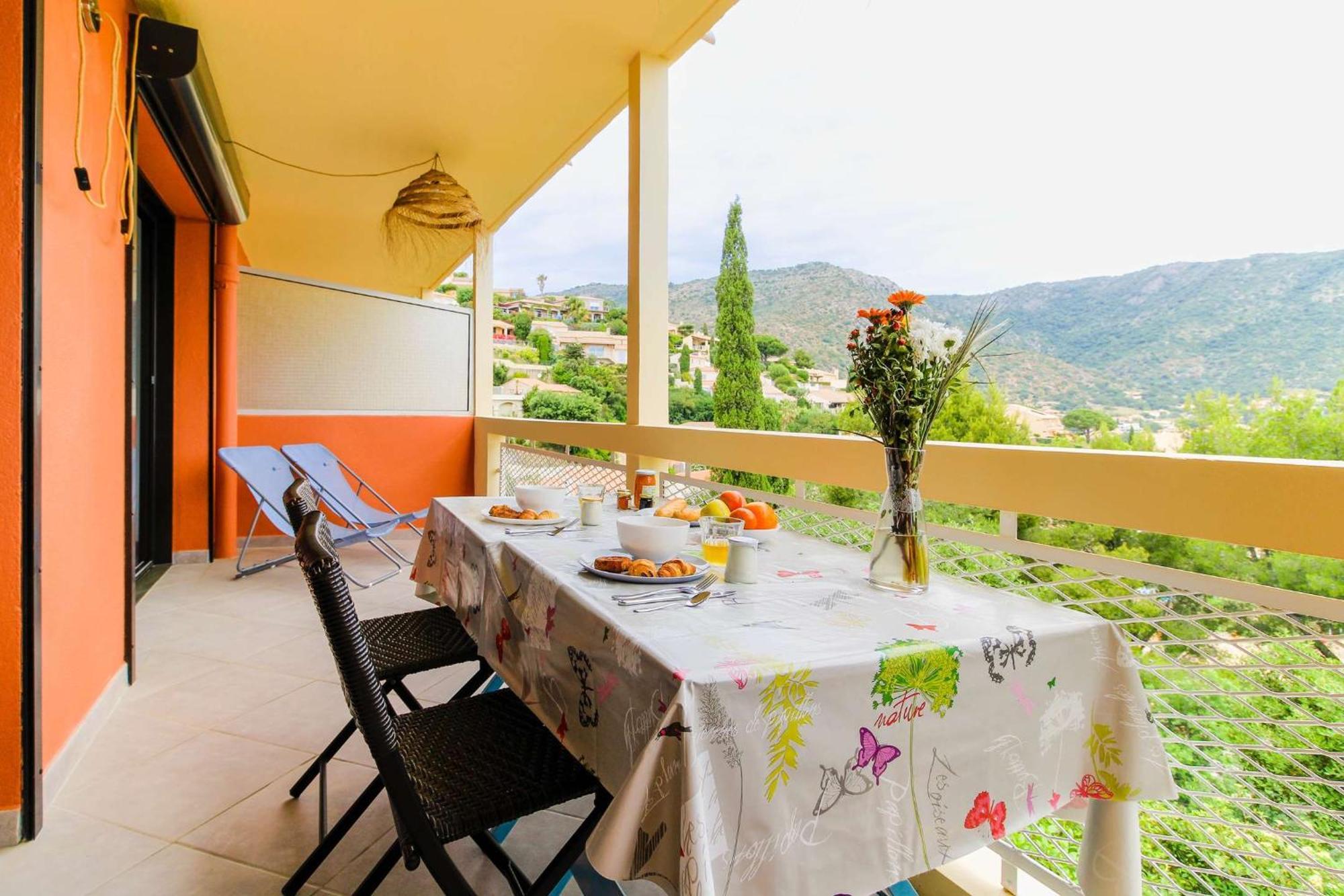 Select'Sohome - Appartement Pour 4 Personnes Avec Vue Mer A Saint-Clair ! - Zadig Le Lavandou Luaran gambar
